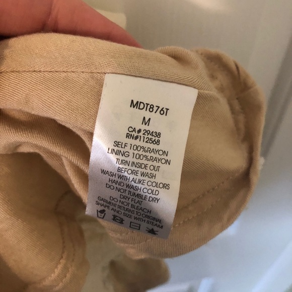 MISS ME Boho Embroidered V-Neck Sleeveless Tank - Picture 6 of 6